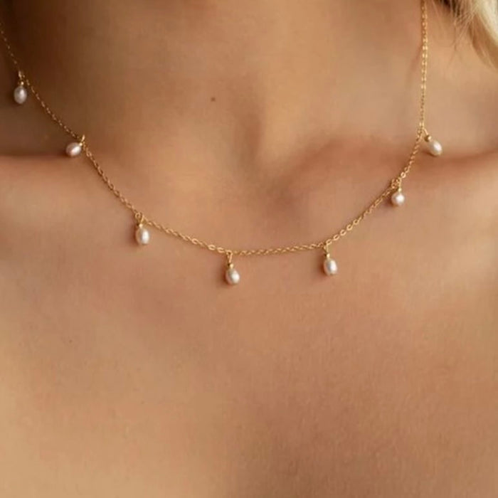 Dainty Chain With Pearls Necklace